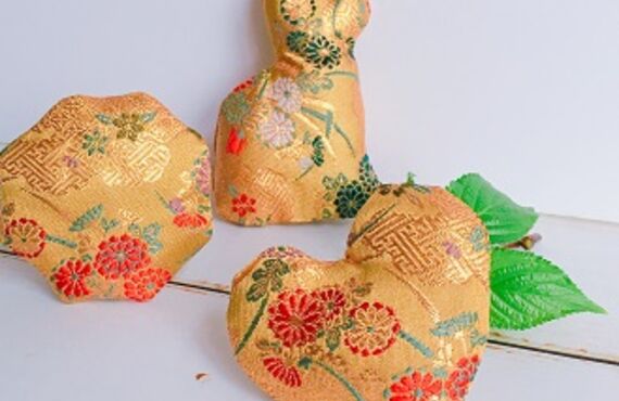 匂い袋をオリジナルで制作し通販で全国のお客様にお届けしております